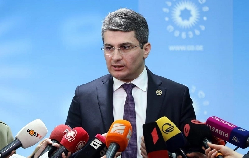 მამუკა მდინარაძემ განმარტა, რატომ იკავებენ თავს უკრაინაში დაღუპული ქართველი მებრძოლების სამძიმარზე მისვლისგან