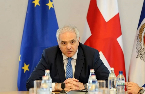 გიორგი მღებრიშვილმა ბათუმში გასვლითი თათბირი ჩაატარა
