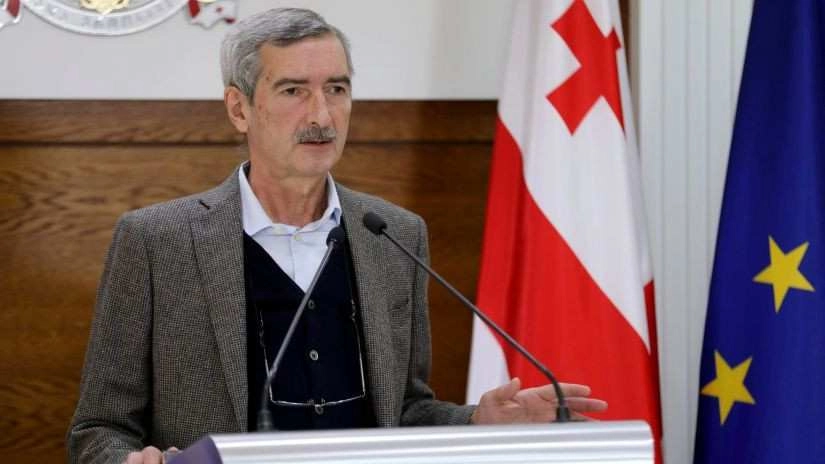 კლინიკებს შეუძლიათ, გასცენ ორჯერადად აცრის ცნობა, ეს კოვიდპასპორტის პირველი ეტაპია - იმნაძე