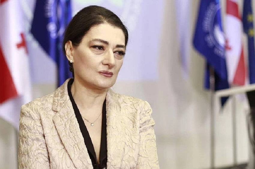 ბევრჯერ ვთქვი, არ მომწონს ამ ბიჭის პროწიალი და პიპინ-პიპინით სიარული-მეთქი - თაკო ჩარკვიანი ნიკა მელიაზე 