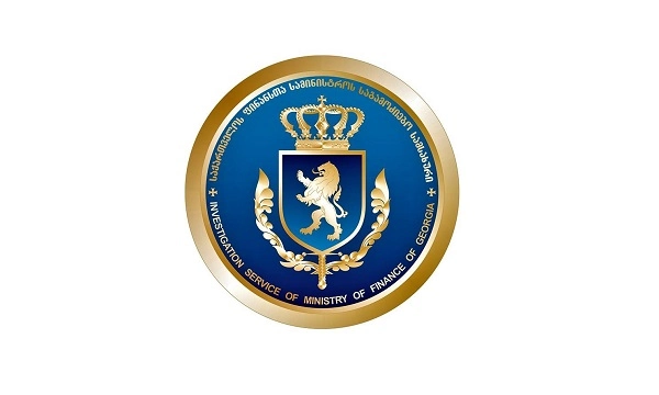 ალკოჰოლური სასმელების ფალსიფიკაციისა და ყალბი აქციზური მარკების დამზადება - გამოყენების ფაქტზე ორი პირი ამხილეს