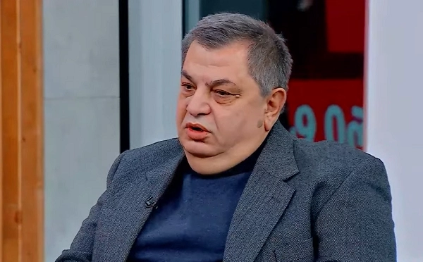 დავით ბერძენიშვილზე თავდამსხმელს ბრალი პოლიტიკურ მოღვაწეობასთან დაკავშირებით, ძალადობით განხორციელებული დევნის ფაქტზე წარუდგინეს