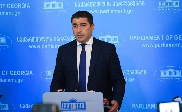 შიმშილობა არ არის სახელმწიფოს იძულების ფორმა, ასეთი საქციელი ახალისებს სააკაშვილს, არ ითანამშრომლოს ექიმებთან - შალვა პაპუაშვილი