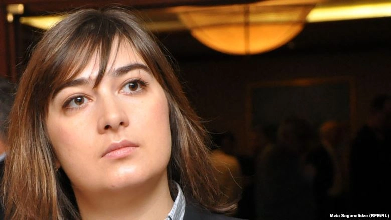  ჩიორა თაქთაქიშვილი ,,რუსთავი 2“ -ის გადამღებ ჯგუფზე მომხდარი თავდასხმის დეტალებს იხსენებს