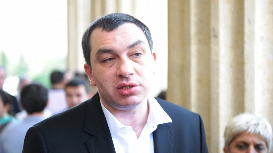 ხმა უნდა მივცეთ მშვიდობიან ხვალინდელ დღეს, საქართველოს თავისუფალ, ევროპულ მომავალს, რაც გულისხმობს სალომე ზურაბიშვილის დამარცხებას და დავით ბაქრაძის გამარჯვებას - გიგა ბოკერია