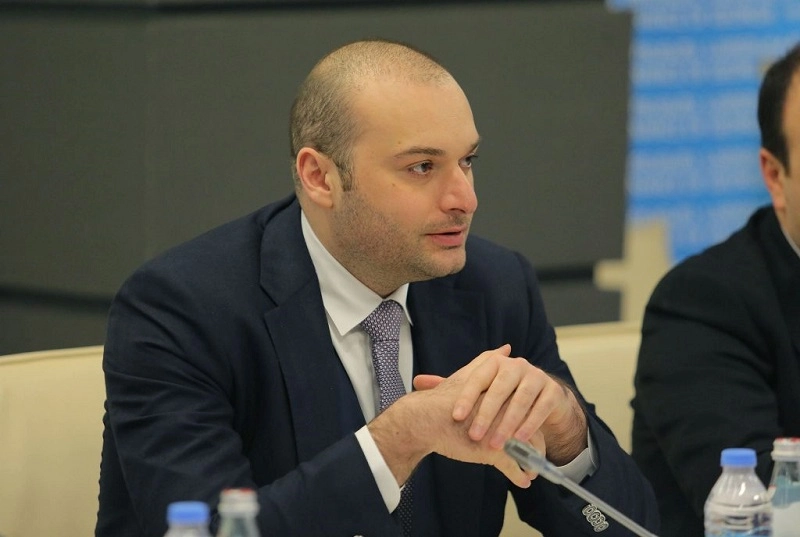 მიკროსაფინანსო სექტორი აუცილებლად უნდა იყოს ბაზარზე - მამუკა ბახტაძე