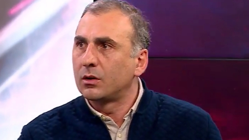 როცა ანტიდასავლურ რიტორიკას ეწევი, მეორე მხარეს უნდა ასიამოვნო. ამ შემთხვევაში, ეს მეორე მხარე არის რუსეთი - ელისაშვილი "ოცნებიდან" წასულებზე