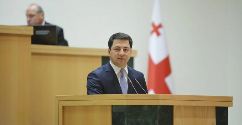 ის ხალხი ლაპარაკობს ვაქცინების დაგვიანებაზე, ვინც კბილები ამოუღო ხანდაზმულ ადამიანებს? - არჩილ თალაკვაძე