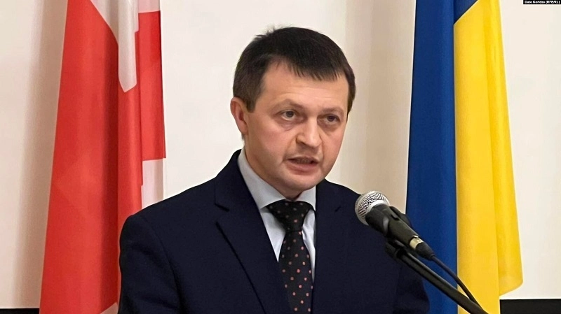 ქართველმა პოლიტიკოსებმა, რომლებიც მაკრიტიკებენ, უნდა წაიკითხონ ტექსტი სრულად, ორიგინალი ვერსია და არ ამოიღონ სიტყვები კონტექსტიდან - კასიანოვი