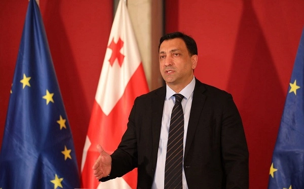 ვფიქრობ, არასერიოზულია, როდესაც პრემიერ-მინისტრი სანქციების თემას აბუჩად იგდებს - ლევან ბეჟაშვილი