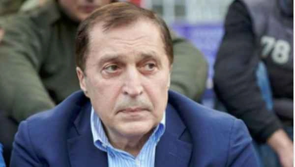 ღარიბაშვილი ამ უსაზღვრო ზიზღით  სავსე ტექსტებს თვითონ იგონებს თუ ვინმე უწერს? - პაატა ბურჭულაძე