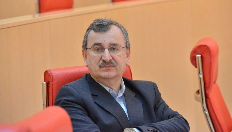 „ქართული ოცნება“ დღე და ღამე ღმერთზე ლოცულობს და ამ მარხვაში გინება როგორ შეიძლება - გოცირიძე