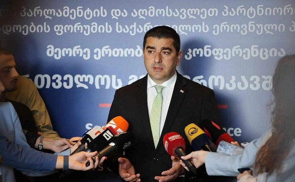 ძალიან ცუდია, რომ პრეზიდენტის ვიზიტს, ერთადერთი შედეგი ჰქონდა, ლატვიის მხრიდან მოწოდება მივიღეთ - რუსეთის მიმართ სანქციები დავაწესოთ - შალვა პაპუაშვილი