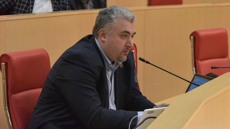 შეიძლება გახარიას სამართლებრივი პასუხისმგებლობის საკითხიც დადგეს - სერგი კაპანაძე