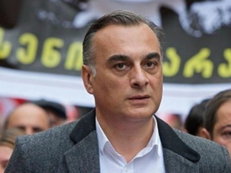 ოცნება ცდილობს, დრო გაწელოს, რათა ოფიციალურად არ გააფორმონ ერთპარტიული პარლამენტი - უდუმაშვილი
