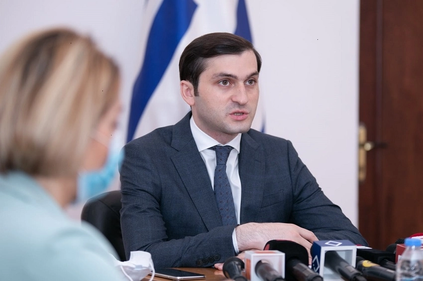 კონსტრუქტორები და გეოლოგები შეისწავლიან შენობების მდგრადობას, რამდენად უსაფრთხოა იქ დარჩენა და ცხოვრება - თორნიკე რიჟვაძე