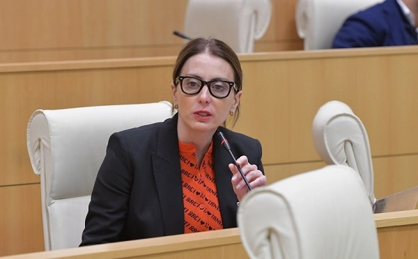 ხატია დეკანოიძე რუსული სამხედრო აგრესიის სიმბოლიკის "Z"-ის კრიმინალიზაციის ინიციატივით გამოდის