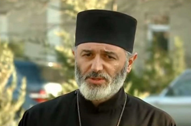 ივერი მელაშვილის გმირად წარმოჩენა საზოგადოების შეცდომაში შეყვანაა - დეკანოზი ანდრია ჯაღმაიძე