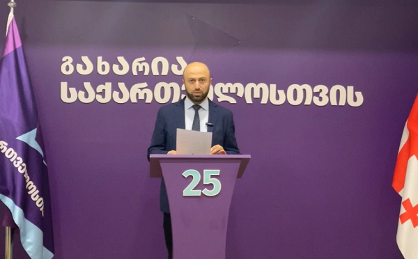 ჩორჩანასთან დაკავშირებით გიორგი გახარიასთან ერთნაირი პრეტენზიები აქვთ მხოლოდ „ოცნებისა“ და ცხინვალის რუსულ საოკუპაციო რეჟიმებს - ბერდია სიჭინავა