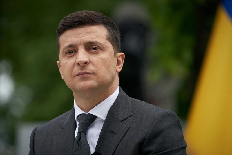 ზელენსკი ამბობს, რომ ყირიმის საკითხზე პუტინთან შეთანხმების მიღწევის სჯერა