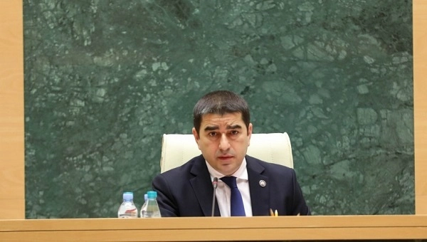 პირველი ქვა იმ ქვეყანამ ისროლოს, რომელშიც ნაკლები პოლარიზაციაა - შალვა პაპუაშვილი