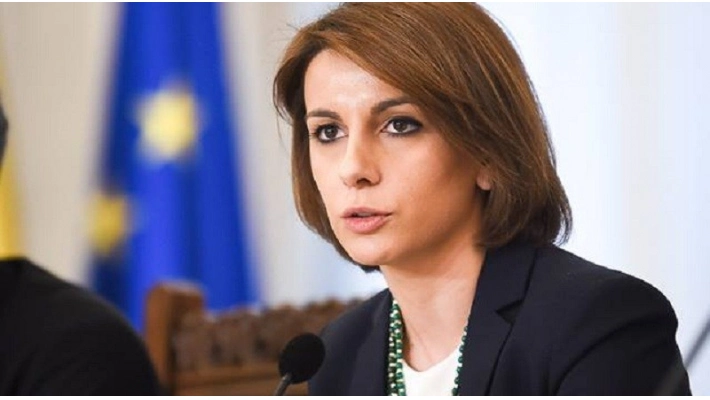 აშშ-ს ელჩს ვერ დაუბლოკავს ვერავინ ვერსად - თამარ ჩუგოშვილი