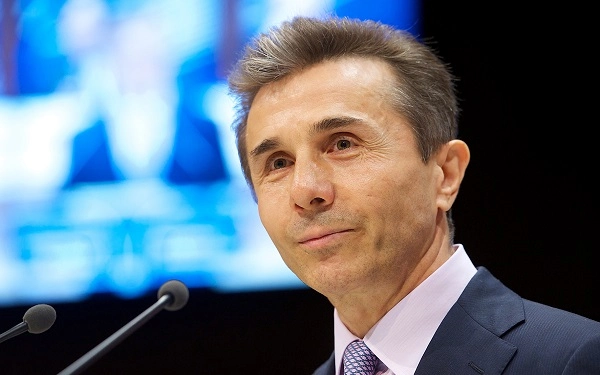 ბიძინა ივანიშვილი პოლიტიკიდან მიდის