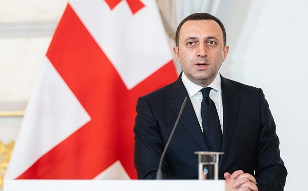 რადიკალური სიტუაციის ფონზე, რაც ხდება ევროპაში, უკრაინაში, მოვახერხეთ, რომ ჩვენი მოქალაქეებისთვის არათუ მშვიდობა და უსაფრთხოება შევინარჩუნეთ, არამედ უზრუნველვყავით ორნიშნა ეკონომიკური ზრდა - ღარიბაშვილი